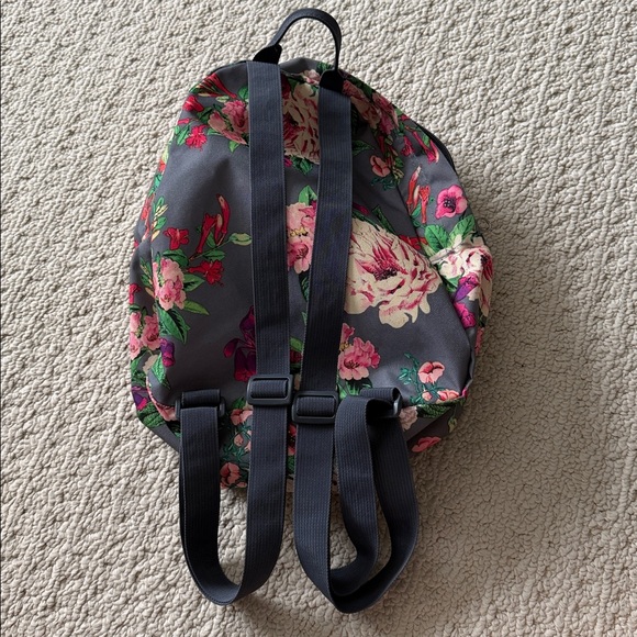 Mini Jansport Backpack - Picture 3 of 3